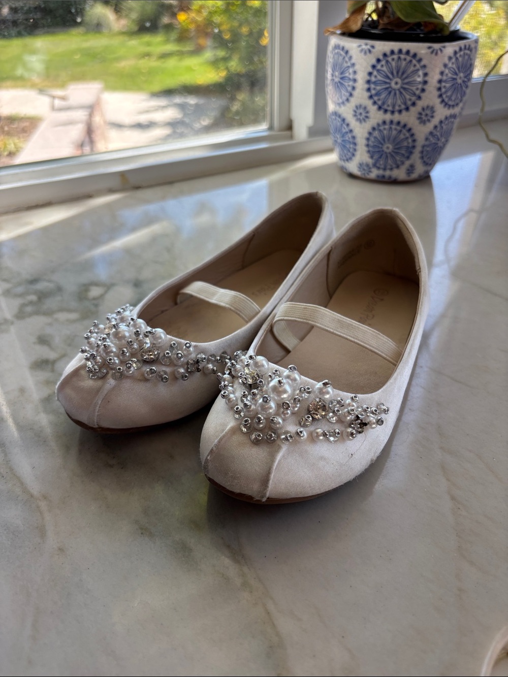 Dream Pairs Cream Pearl & Silver-Bead Girls Ballet Flats